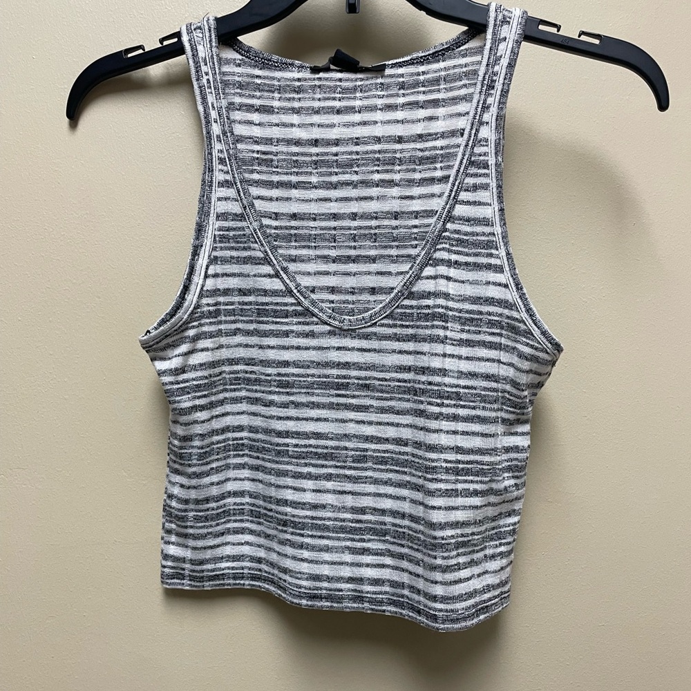 Forever 21 White & Gray Striped Scoop Neck Tank